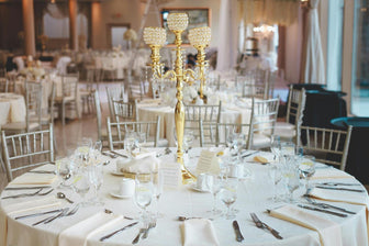 Why Couples Are Choosing Round Tables – Creative Ways to Style and Arrange