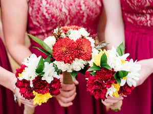 What Are The Best Flowers For A Fall Wedding?
