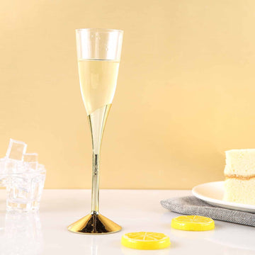 Glamorous Gold Plastic Champagne Flutes for a Touch of Luxury