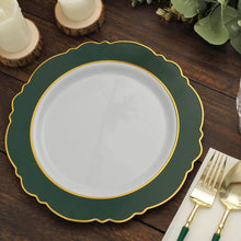 10 Pack | 10inch Hunter Emerald Green / White Plastic Party Plates With Round Blossom