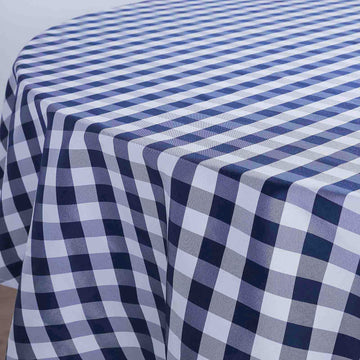 Versatile and Practical: The Seamless Gingham Polyester Tablecloth