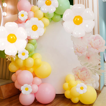 Captivating White Daisy Flower-Shaped Balloons for Whimsical Party Decor