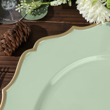 Create Unforgettable Table Settings with Gold Scalloped Rim Charger Plates