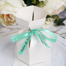 Pack Of 100 White French A La Mode Personalized  Favor Gift Boxes