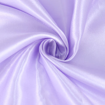 Create a Memorable Event with Lilac Seamless Tablecloth