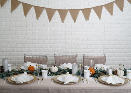 Embrace the Seasonal Change with our Fall Table Decor