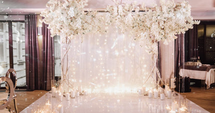 How To Decorate A Wedding In The Winter?