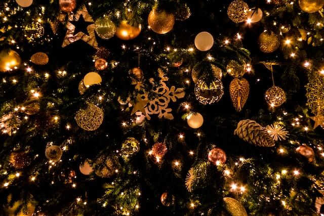 Holiday Hosting Made Easy