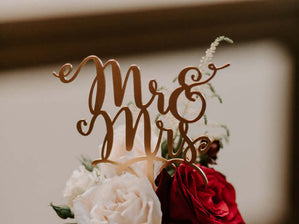How Big Is A Wedding Cake Topper?