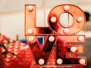 How Can I Decorate For Valentine's Day?