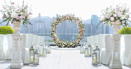 How Do I Choose A Wedding Backdrop?