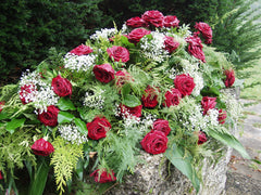 What Color Flowers Are Best For A Funeral?