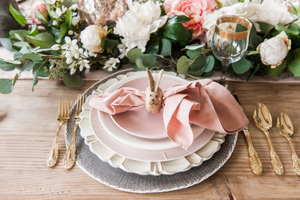 How to Create a Beautiful Tablescape on a Budget