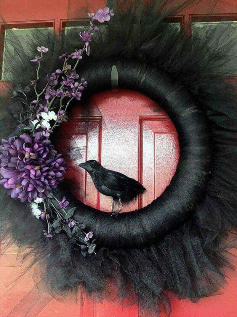 Three Effortless Ways to Personalize Halloween Wreath Décor