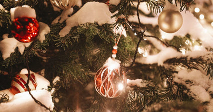 What Are The Best Trending Colors For Christmas Tree Decoration?
