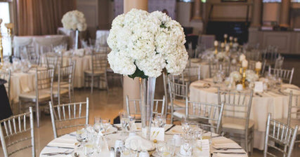 What Is A Good Table Centerpiece?