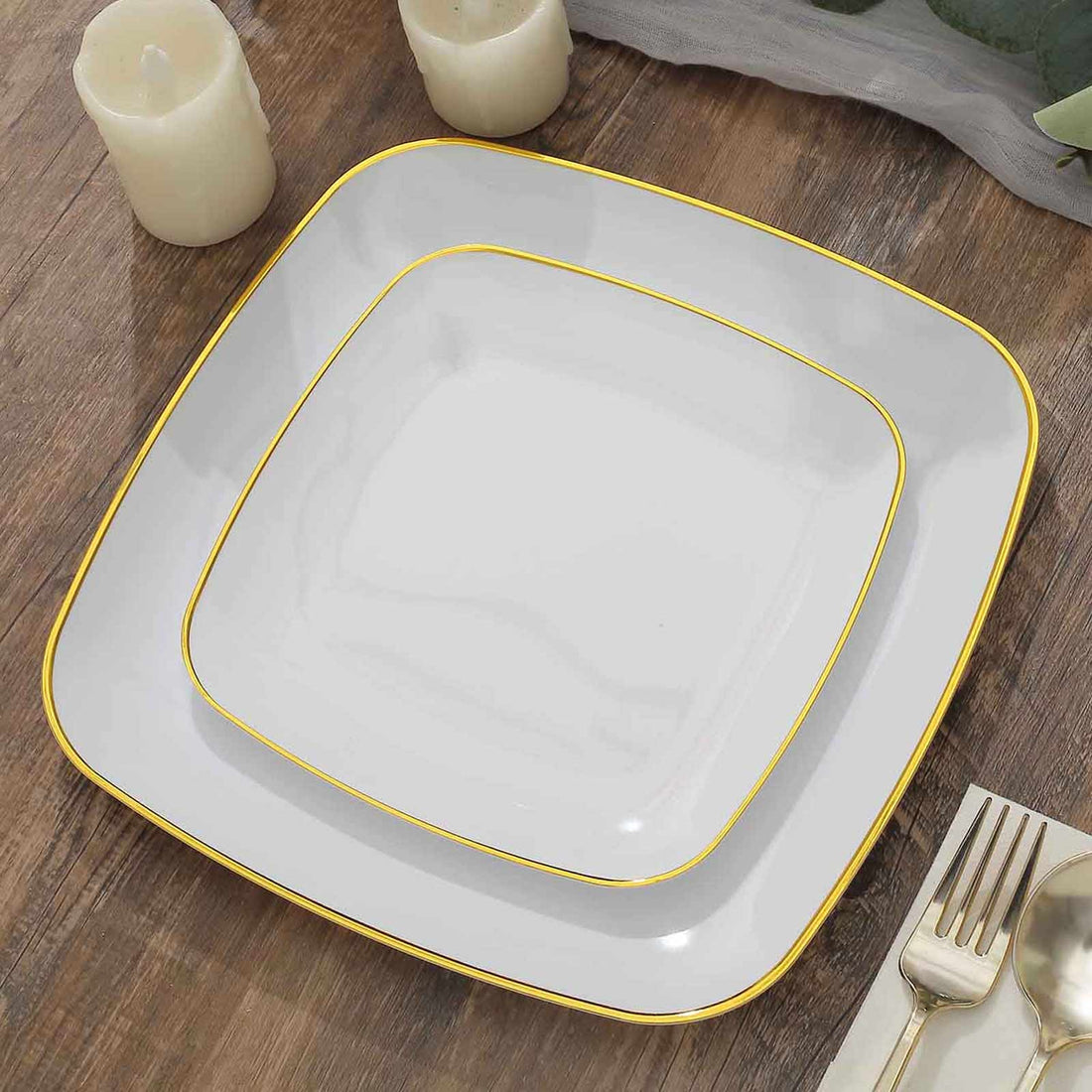 Elegant square plates with a gold trim, perfect for dining.