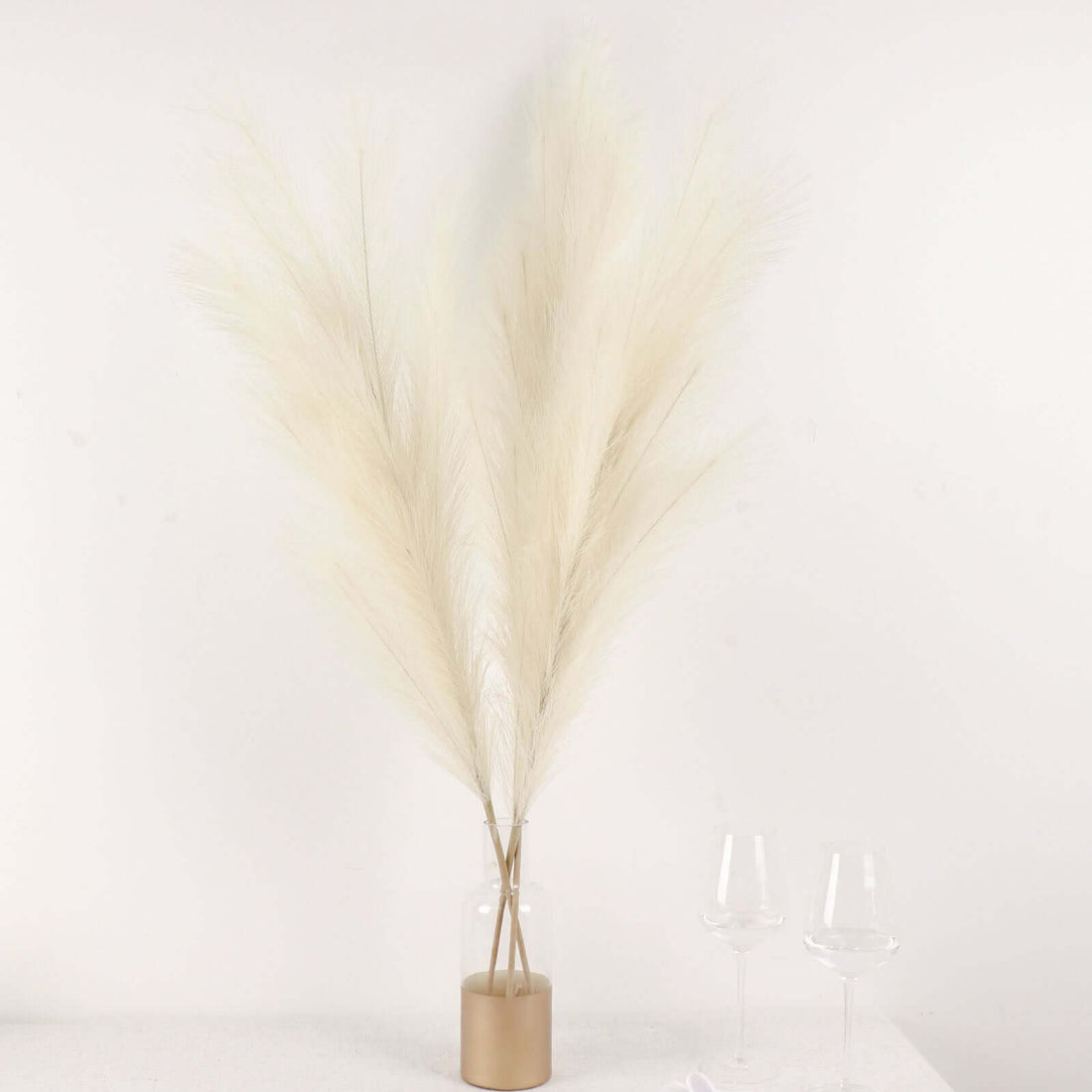 Pampas grass arrangement in a vase, elegant home decor