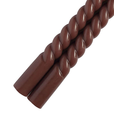 Brown twisted rope with smooth ends