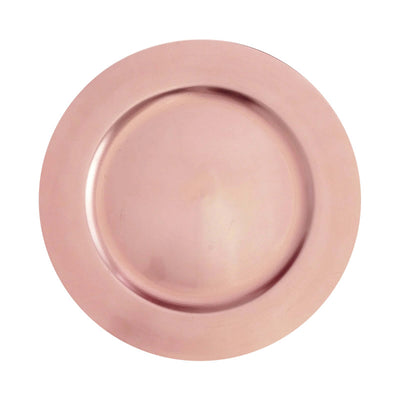 Copper serving plate with a smooth finish