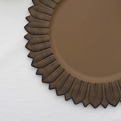 Brown sunflower-shaped plate with textured edges