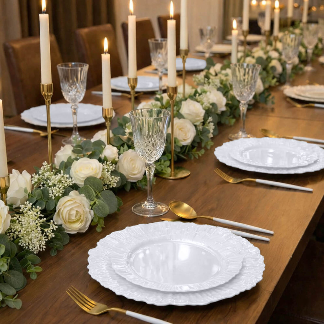 20pk Reef Plastic Dinner Plates 10” Pearl White | eFavormart