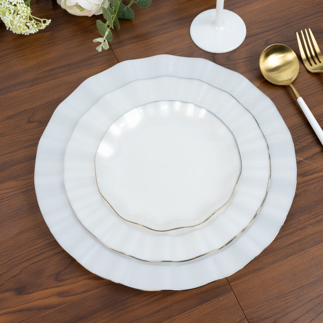 10-Pack Plastic Round Dessert Plates 6inch Pearl White Ruffled Rim with Gold Edging