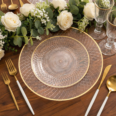 20-Pack Round Plastic Dessert Plates – Clear 7" Radial Diamond-Cut Pattern Gold Rim Salad Plates, Durable Disposable Tableware