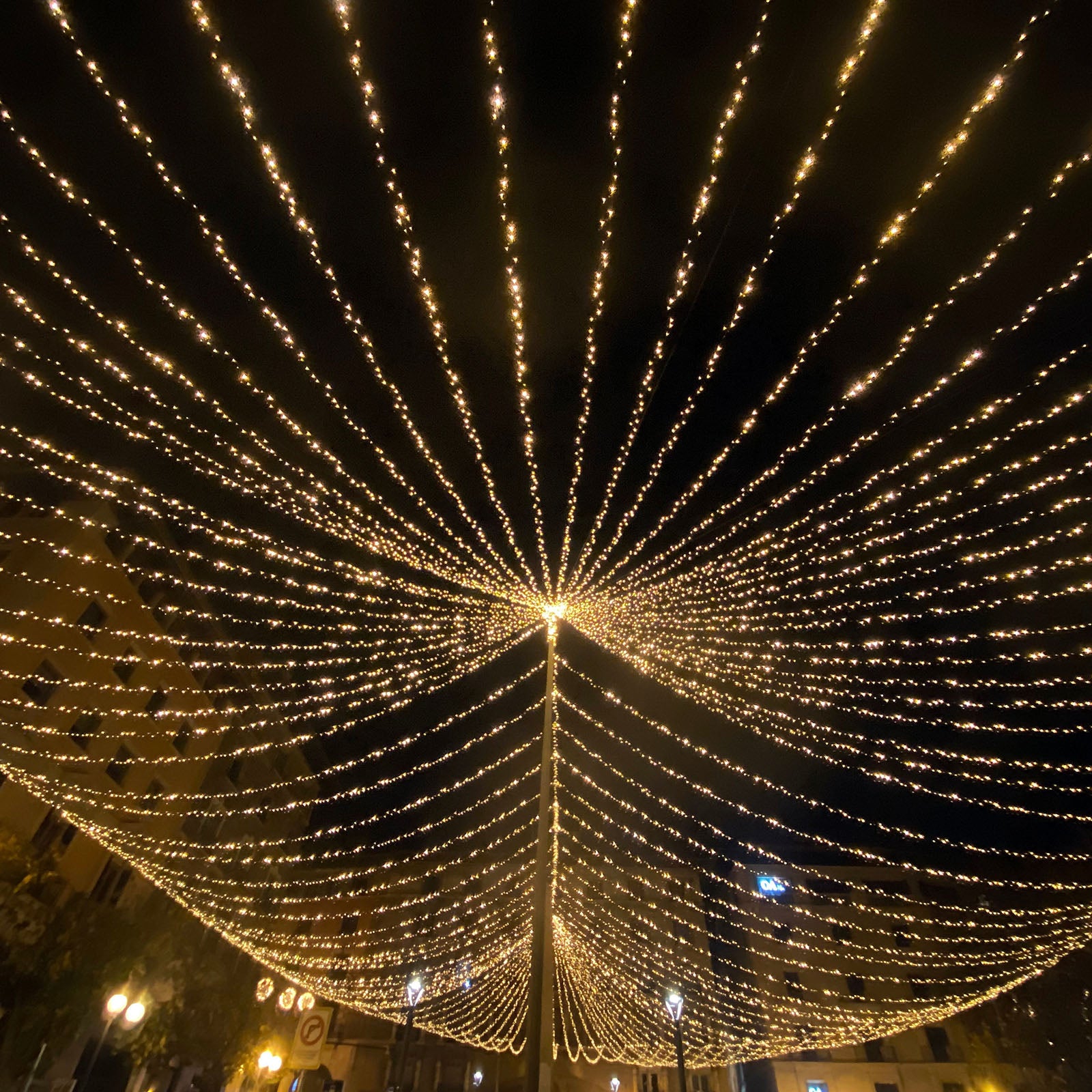 Efavormart Curtain String Lights - Thumbnail 3