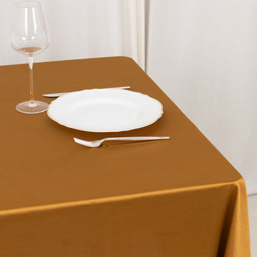<strong>Versatile Ways to Use Your Gold Square Tablecloth</strong>