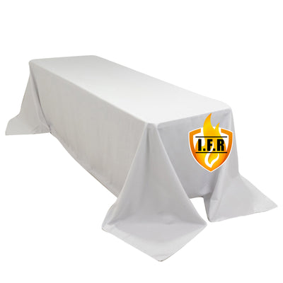 White tablecloth for events and gatherings