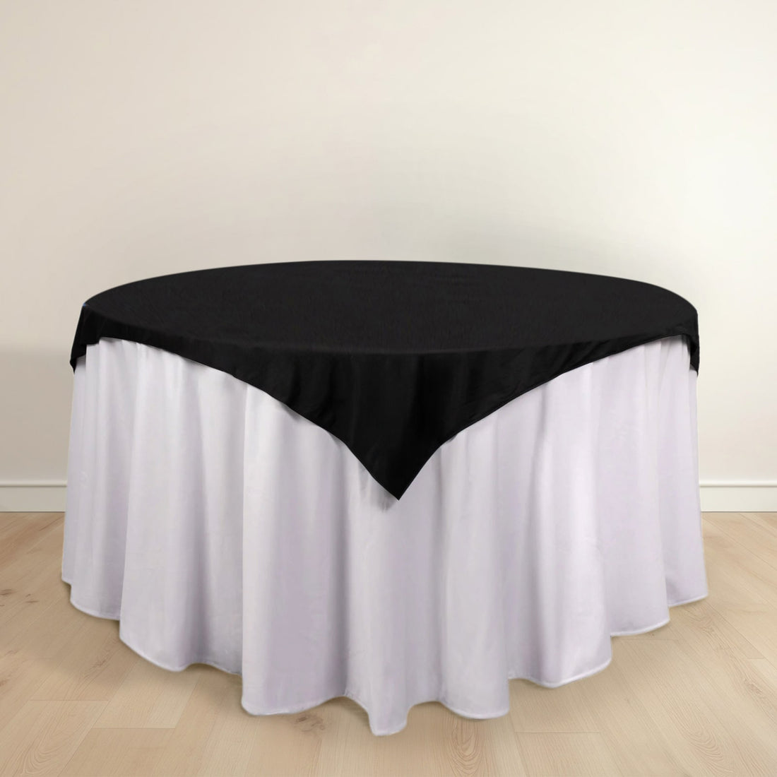 Black and white round tablecloth with elegant draping