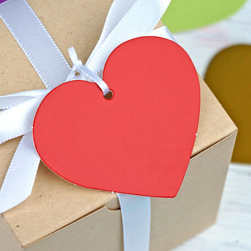 Vibrant and Durable Heart Shape Wedding Favor Gift Tags
