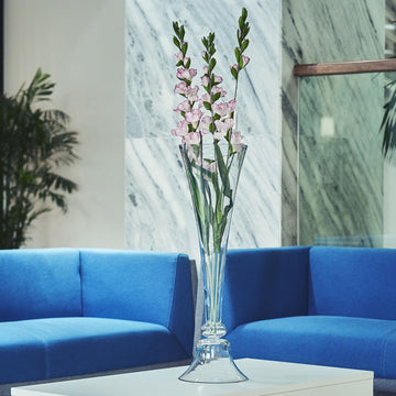 Elegant Clear Glass Trumpet Vases for Stunning Event Decor