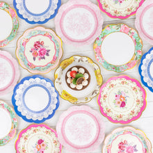 24 Pack | 9inch Vintage Mixed Floral Paper Dinner Plates With Scalloped Edge