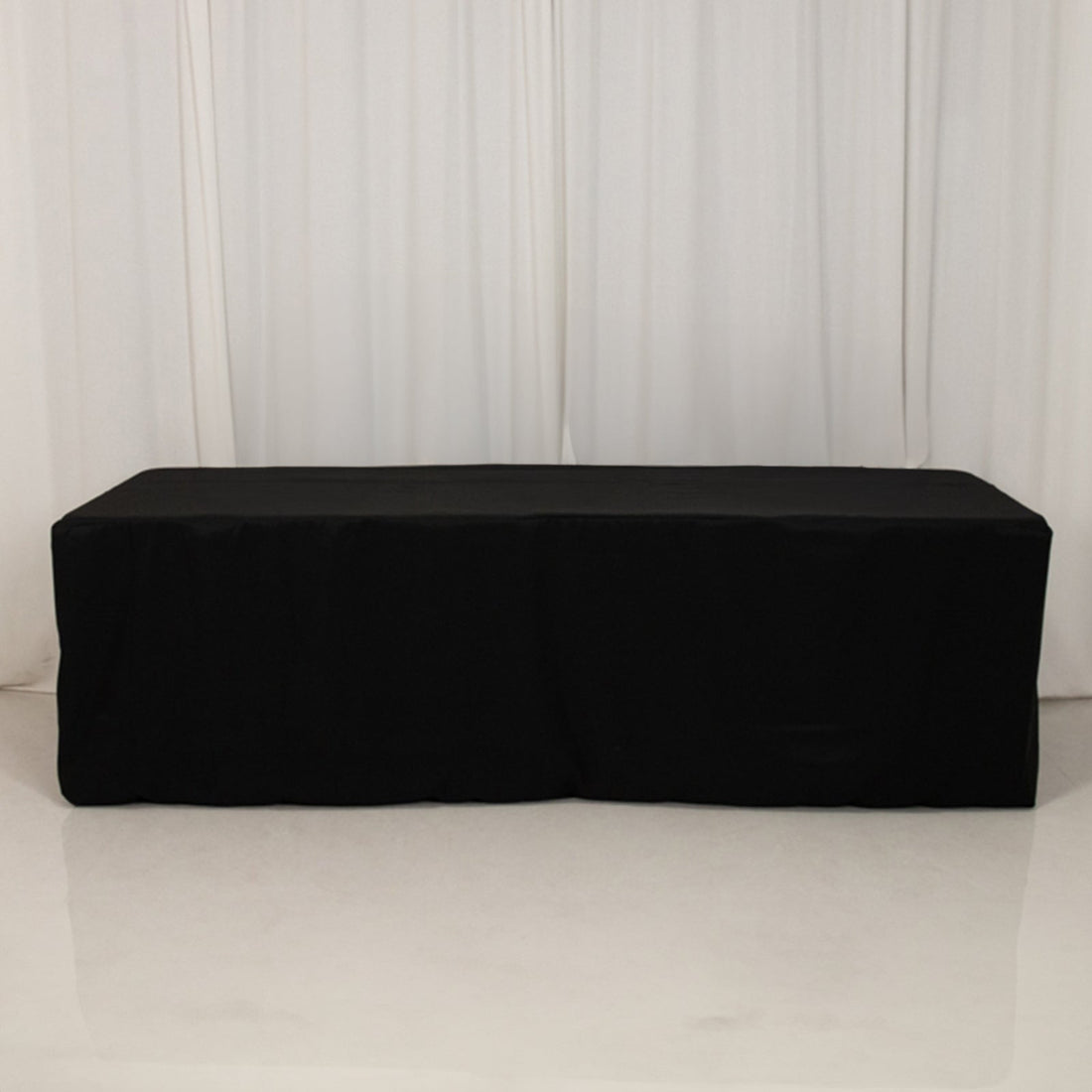 Black table cover for events and displays