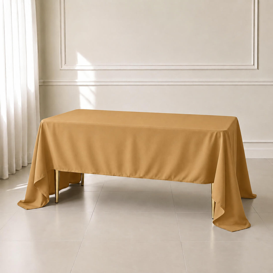 Gold polyester rectangle tablecloth for events, 60"x126", durable and wrinkle-resistant.