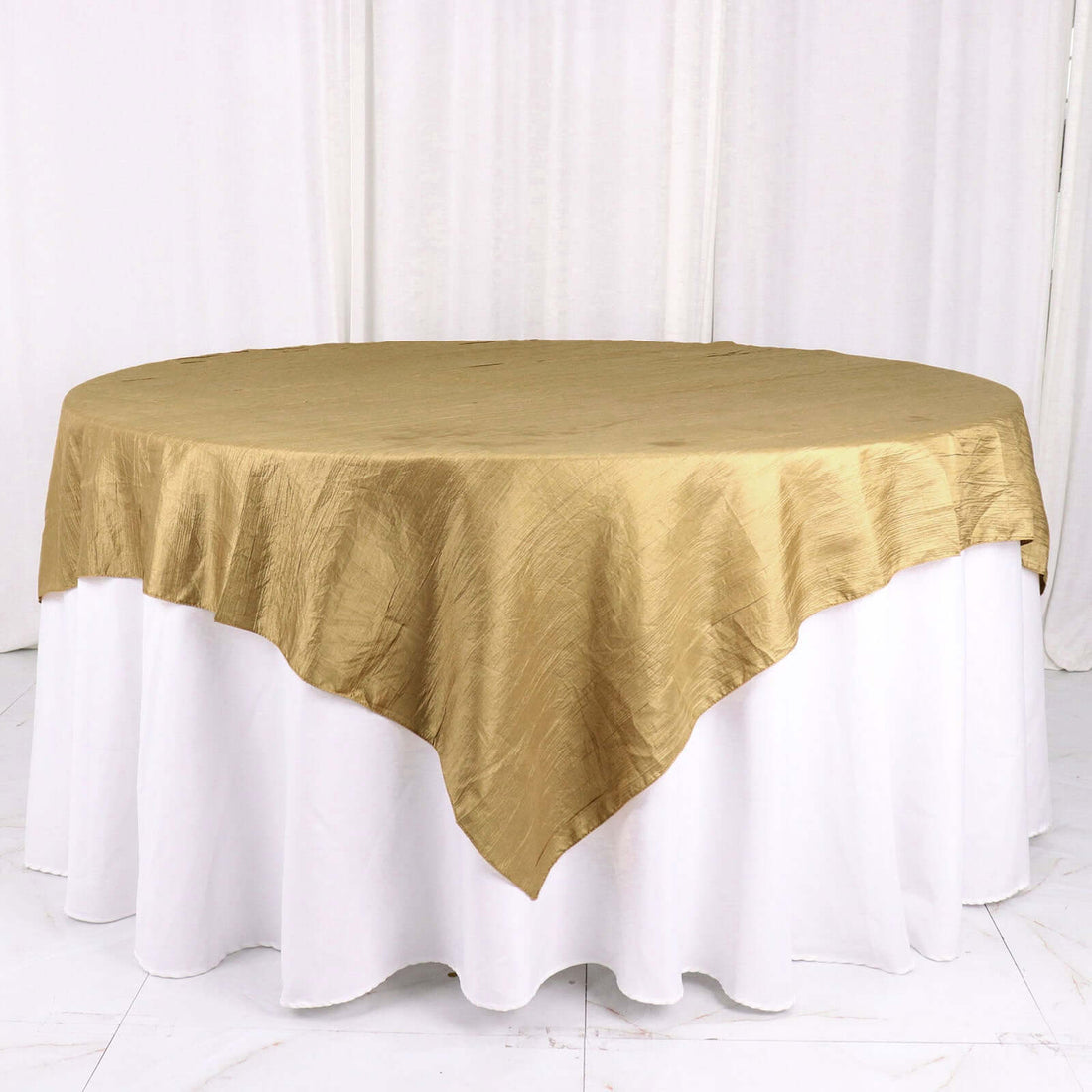 Crinkle Taffeta Table Overlay 72