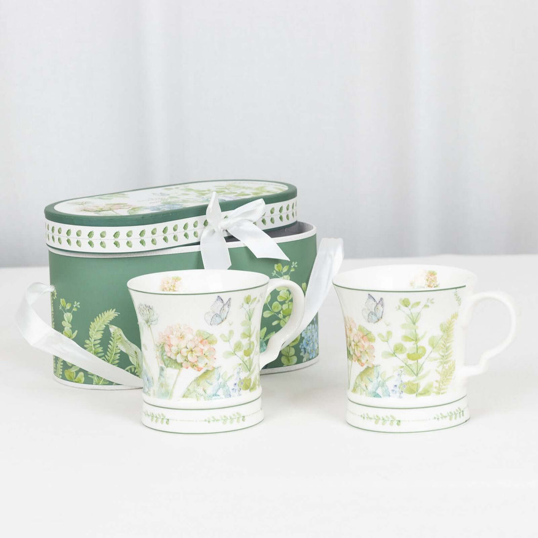 Floral design tea cups with a decorative gift box
