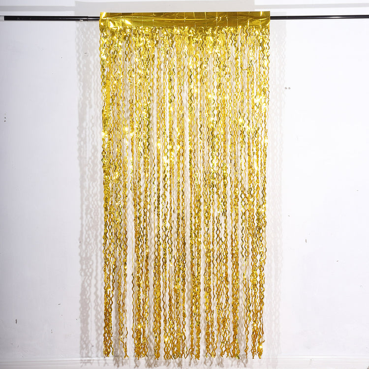 Metallic Gold Wavy Tinsel Streamer Party Backdrop, Curly Foil Fringe Photo Booth Curtain - 3ftx6ft