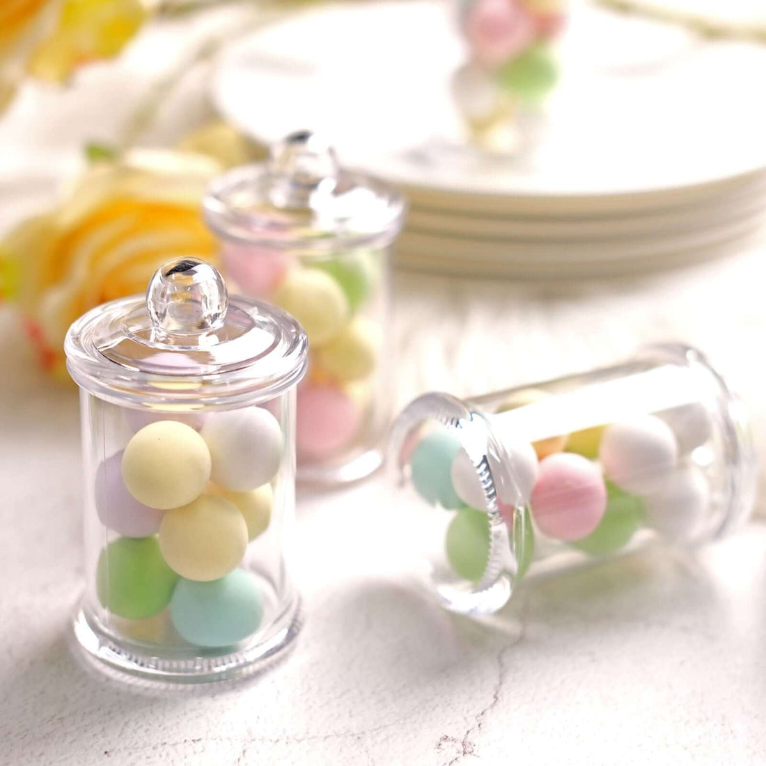 Clear Disposable Candy Jars with Lids | eFavormart
