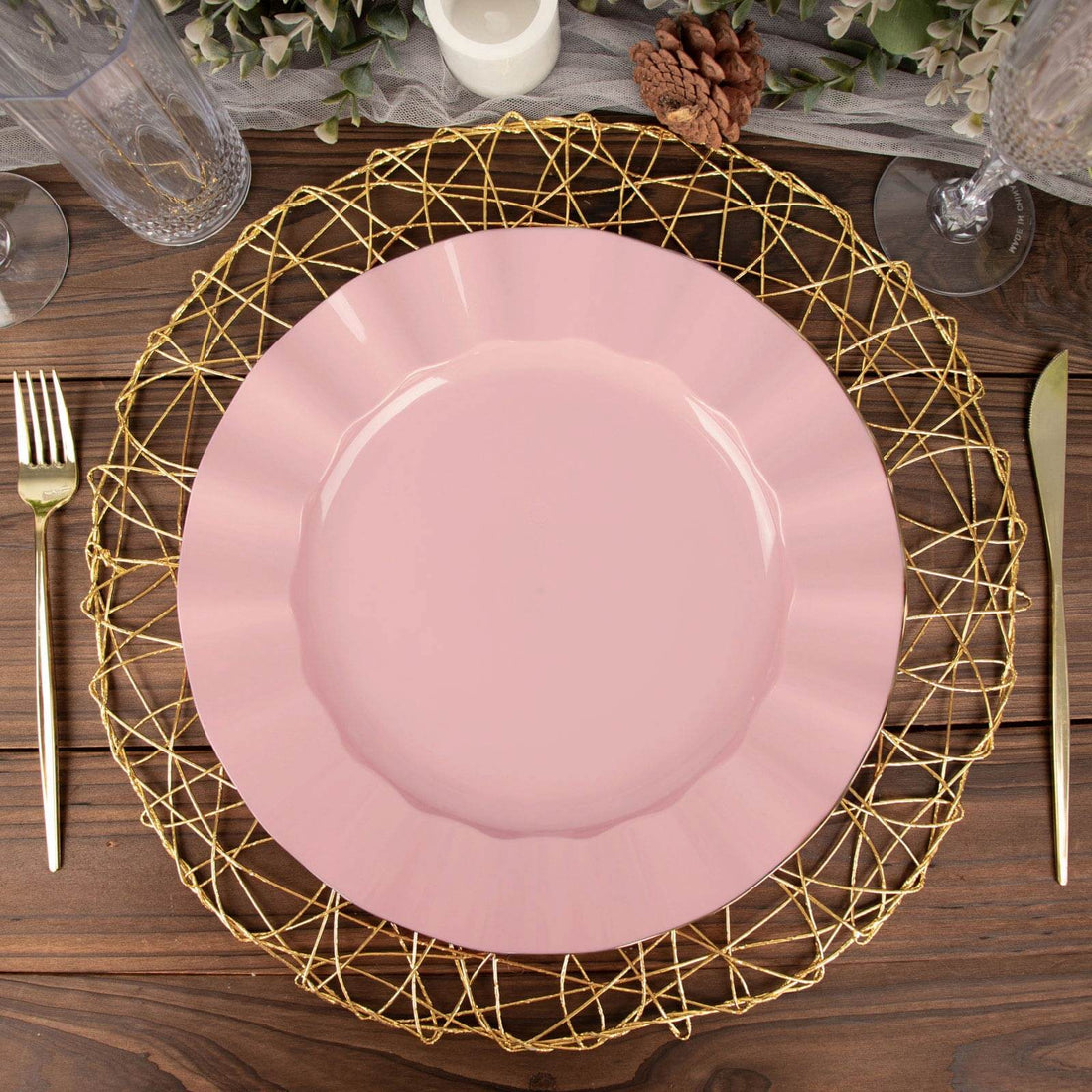 Plastic Round Ruffled Dinner Plates 11