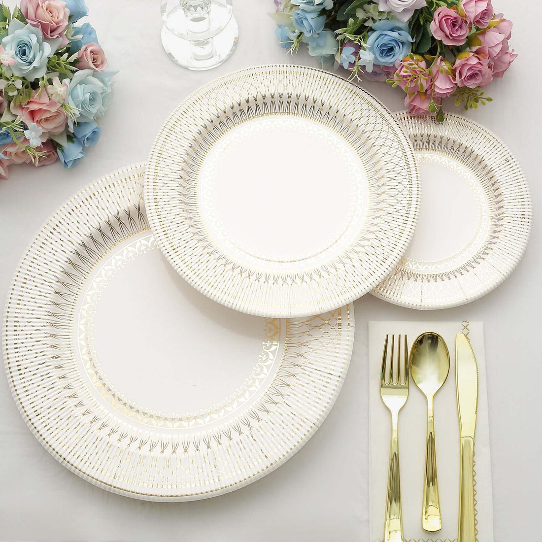 25pk 10in Paper Dinner Plates 300GSM Gold/White | eFavormart