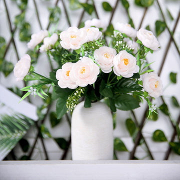 Create Stunning Wedding Flower Arrangements