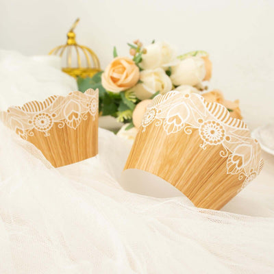 Lace-edged baking cups in a rustic design, ideal for elegant desserts.