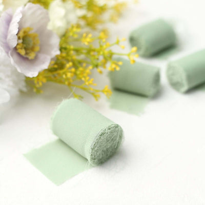 Green floral foam rolls for arranging flowers