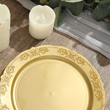 Enhance Your Wedding Decor with Our Disposable Tableware