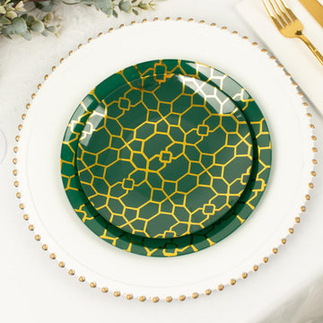 Elevate Your Tablescape with Hunter Emerald Green Plastic Plates