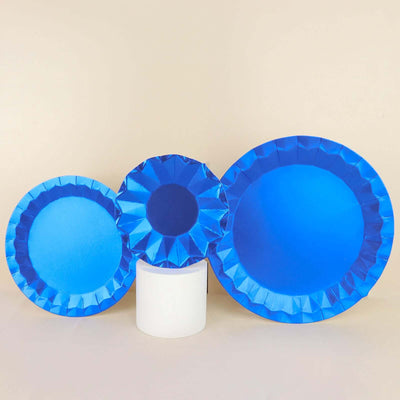 Set of three blue paper plates in various sizes.