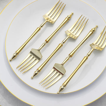 Impress Your Guests with Glittered Gold Disposable Utensils